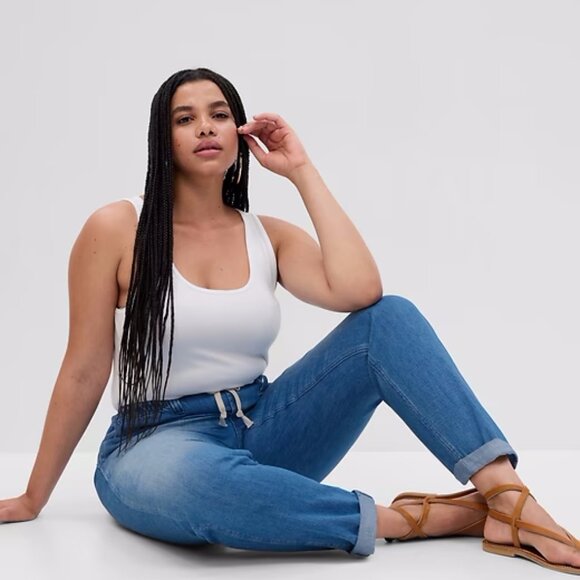 Gap Mid Rise Easy Pull-On Jeans - Picture 12 of 14